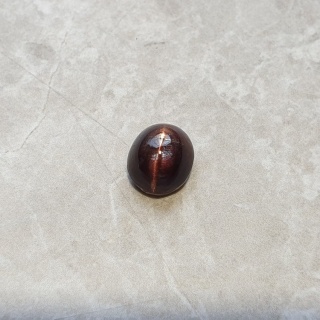 Skapolit kocie oko kaboszon 10x8 mm nr 153