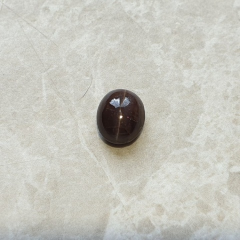 Scapolite cat's eye cabochon 10x8 mm no 165