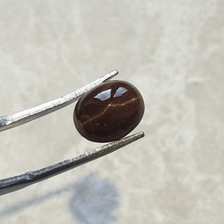 Skapolit kocie oko kaboszon 10x8 mm nr 165