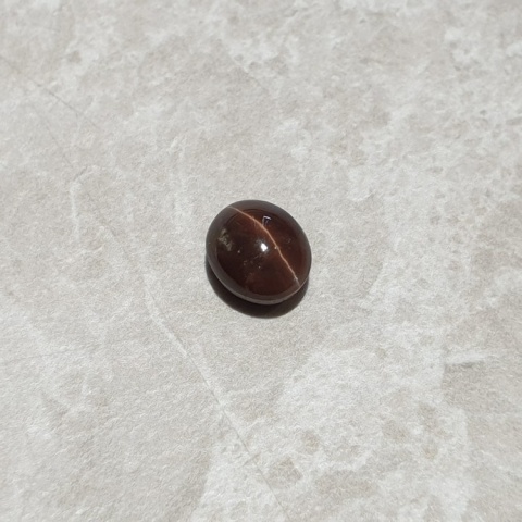 Skapolit kocie oko kaboszon 10x8 mm nr 170