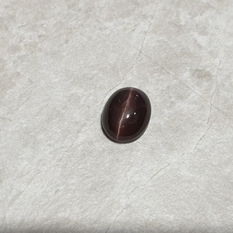 Skapolit kocie oko kaboszon 10x8 mm nr 205