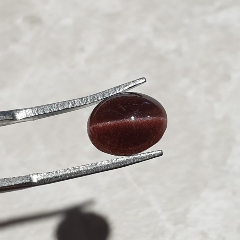 Skapolit kocie oko kaboszon 10x8 mm nr 238