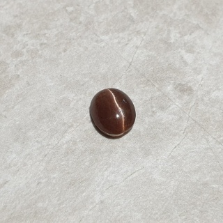 Skapolit kocie oko kaboszon 10x8 mm nr 256