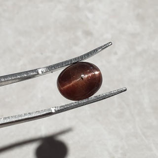 Skapolit kocie oko kaboszon 10x8 mm nr 258