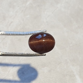 Skapolit kocie oko kaboszon 10x8 mm nr 42