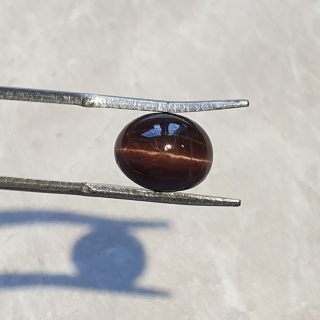 Skapolit kocie oko kaboszon 10x8 mm nr 47