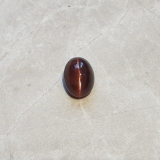 Skapolit kocie oko kaboszon 10x8 mm nr 56