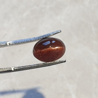 Skapolit kocie oko kaboszon 10x8 mm nr 56