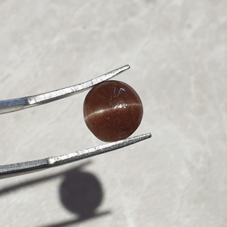 Skapolit kocie oko kaboszon 10x9 mm nr 177