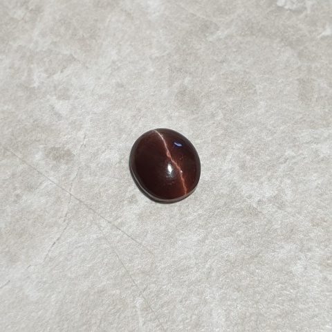 Skapolit kocie oko kaboszon 10x9 mm nr 235