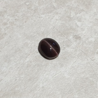 Skapolit kocie oko kaboszon 10x9 mm nr 237