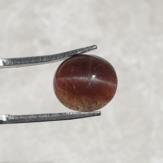 Skapolit kocie oko kaboszon 11x10 mm nr 247