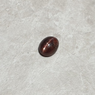 Skapolit kocie oko kaboszon 11x9 mm nr 186