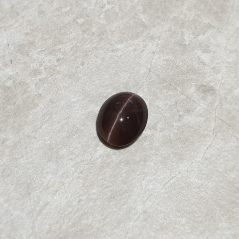 Skapolit kocie oko kaboszon 11x9 mm nr 215