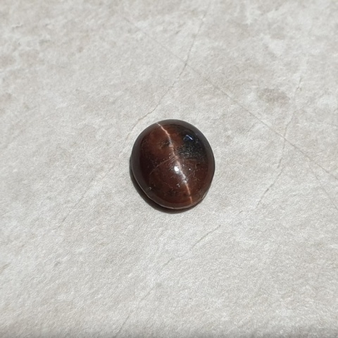 Skapolit kocie oko kaboszon 11x9 mm nr 254