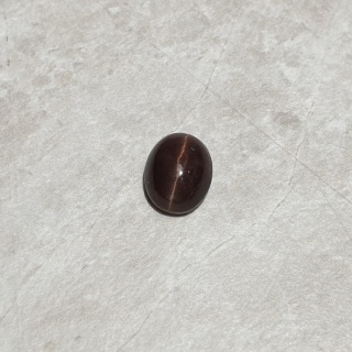 Skapolit kocie oko kaboszon 11x9 mm nr 261