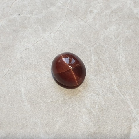 Skapolit kocie oko kaboszon 12x10 mm nr 103