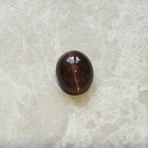Skapolit kocie oko kaboszon 12x10 mm nr 163