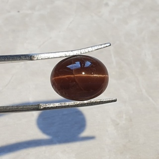 Skapolit kocie oko kaboszon 12x10 mm nr 77