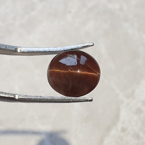Skapolit kocie oko kaboszon 12x11 mm nr 100