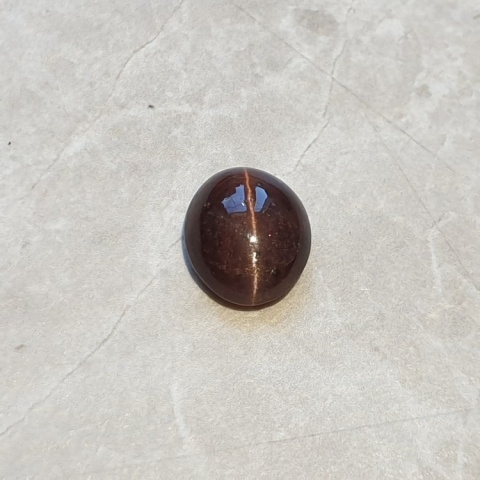 Skapolit kocie oko kaboszon 12x11 mm nr 79