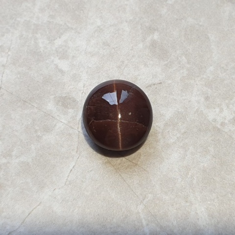 Skapolit kocie oko kaboszon 12x12 mm nr 122