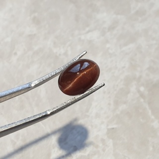 Skapolit kocie oko kaboszon 12x8 mm nr 147