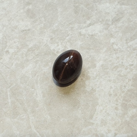 Skapolit kocie oko kaboszon 12x8 mm nr 162