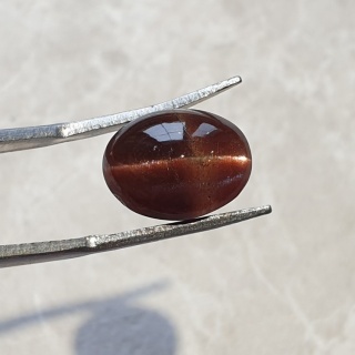 Skapolit kocie oko kaboszon 13x10 mm nr 114