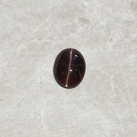 Skapolit kocie oko kaboszon 14x10 mm nr 179