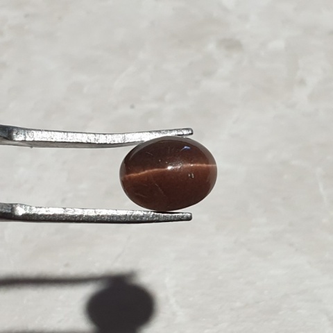 Skapolit kocie oko kaboszon 9x7 mm nr 212