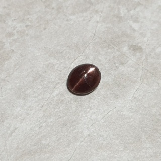Skapolit kocie oko kaboszon 9x7 mm nr 225