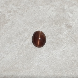 Skapolit kocie oko kaboszon 9x7 mm nr 272