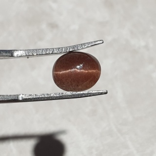 Skapolit kocie oko kaboszon 9x8 mm nr 260