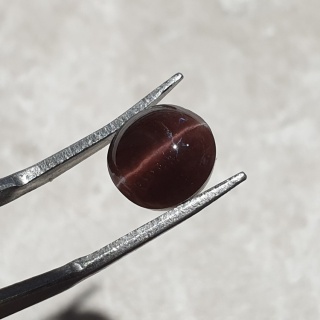 Skapolit kocie oko kaboszon 9x9 mm nr 270