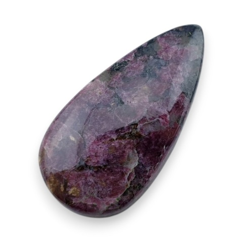 Eudialyte cabochon 28x14 mm no 91