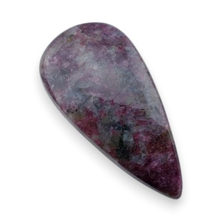 Eudialit kaboszon 30x15 mm nr 57