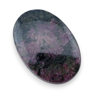 Eudialit kaboszon 30x20 mm nr 24