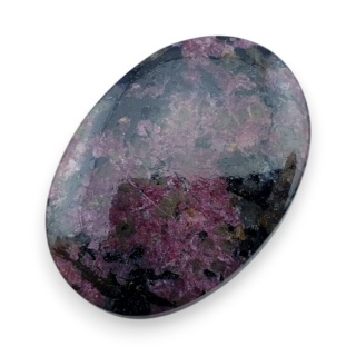 Eudialit kaboszon 30x21 mm nr 29