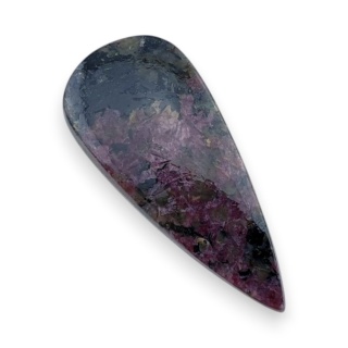 Eudialit kaboszon 31x14 mm nr 83