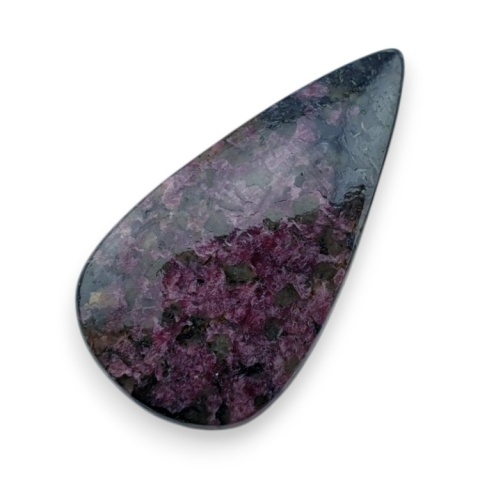 Eudialit kaboszon 33x18 mm nr 52