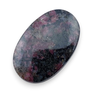 Eudialit kaboszon 33x21 mm nr 18