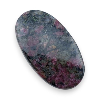 Eudialit kaboszon 34x19 mm nr 46