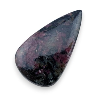 Eudialit kaboszon 34x19 mm nr 70