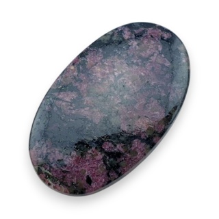 Eudialyte cabochon 39x24 mm no 49