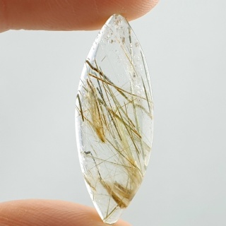 Kwarc z rutylem kaboszon 34x12 mm nr 166