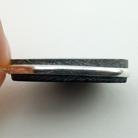 Paua abalone zawieszka 30x23 mm nr 260