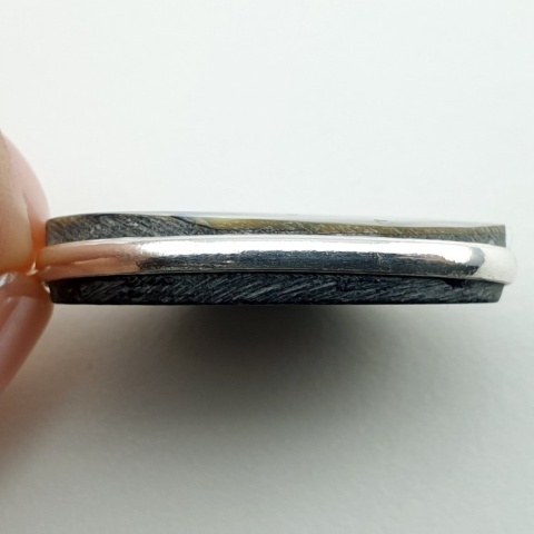 Paua abalone zawieszka 31x23 mm nr 225