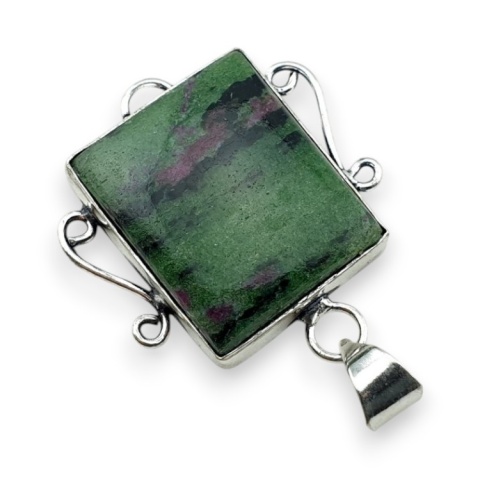 Rubin w zoisycie zawieszka 26x22 mm nr 56