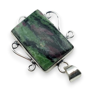 Rubin w zoisycie zawieszka 27x19 mm nr 23